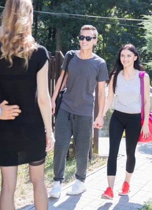 Групповой секс после занятия йоги фото 7