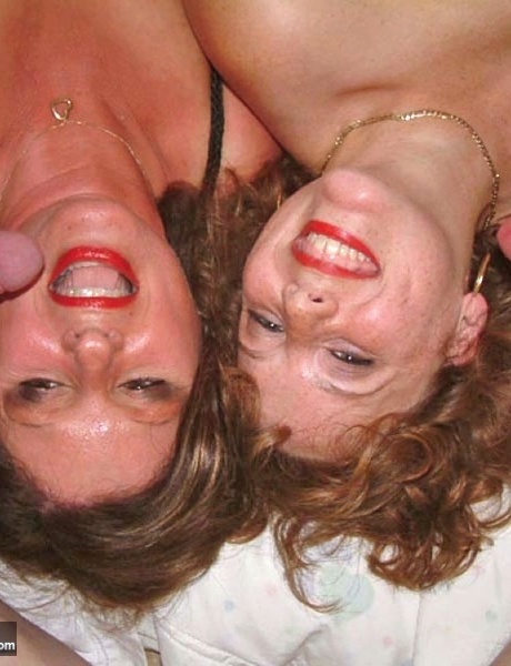 Пожилая британская любительница пышных форм Клэр и ее подружка принимают участие в жесткой оргии 14